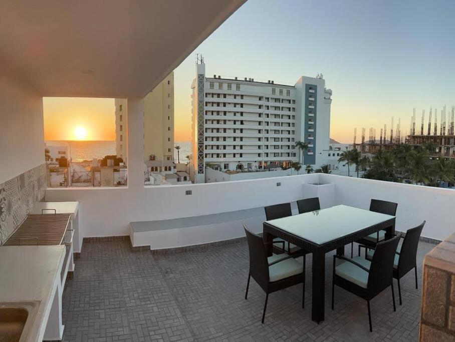 2Br/2Ba Condo 1 Block To Ocean! - Unit #5 Mazatlan Ngoại thất bức ảnh